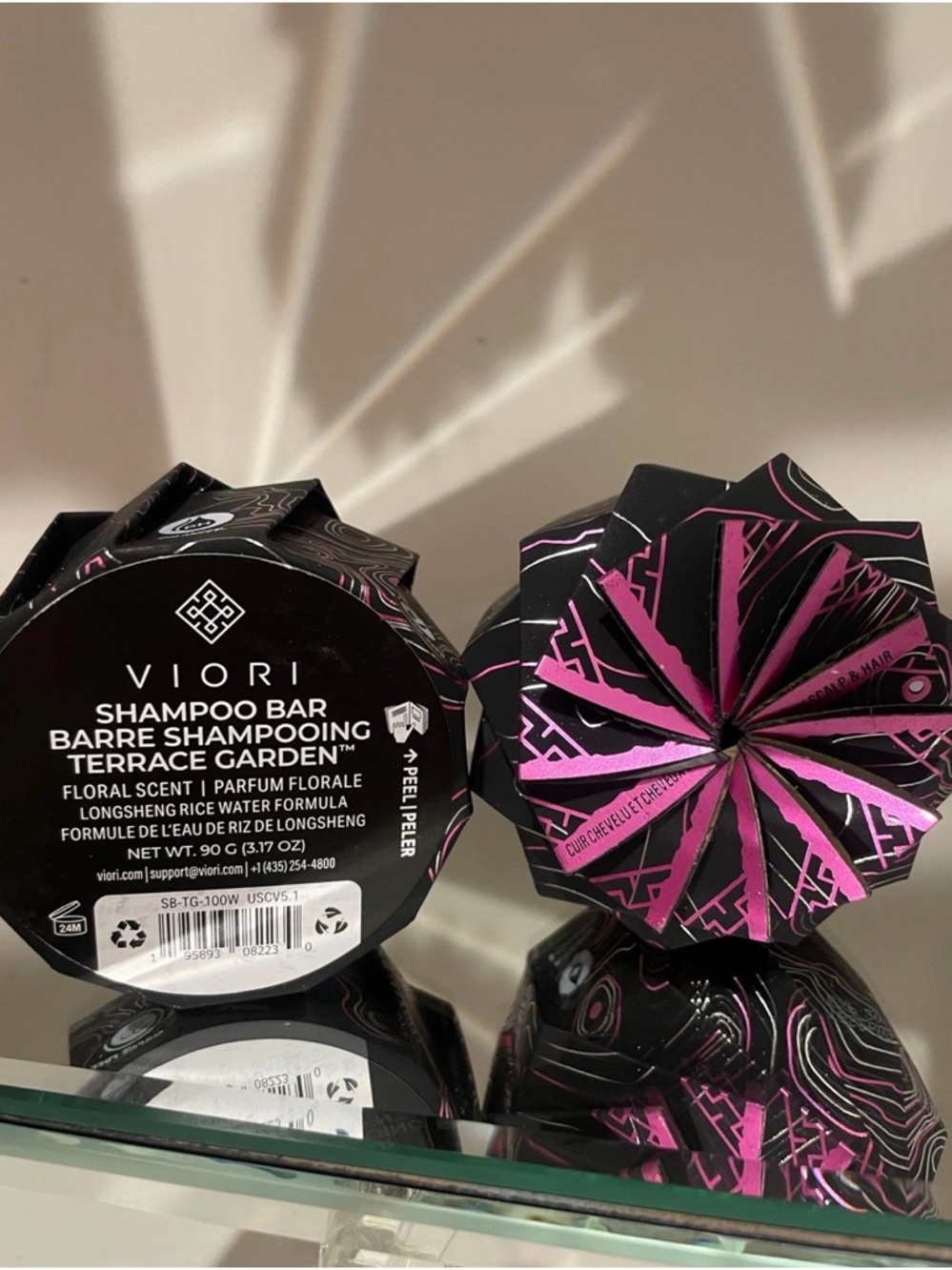Viori Terrace Garden Floral Shampoo Bar - Black & Pink